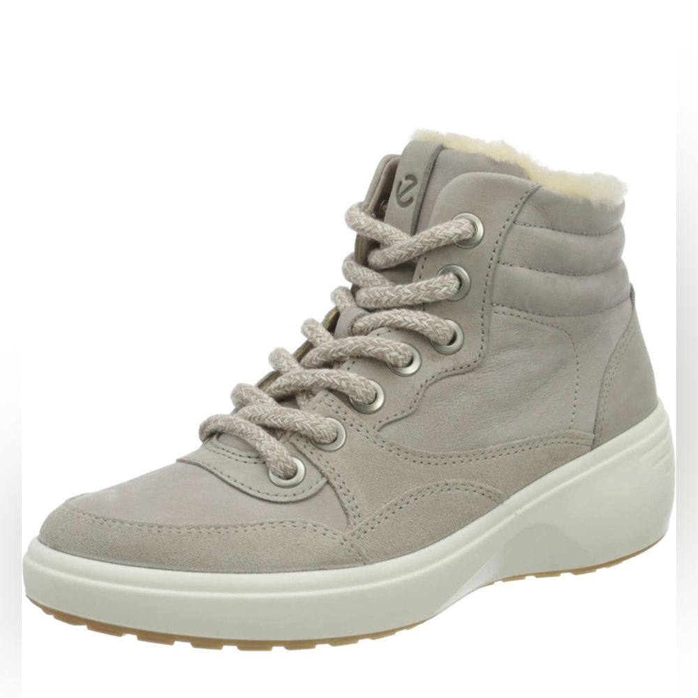 ECCO Women's Soft 7 Wedge Tred Winter Boot Ankle- Size: 8 US, Gray Rose